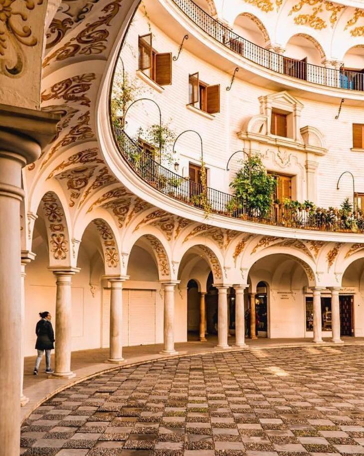 Budget And Cute Rooms With Balcony Sevilla Center Exteriér fotografie