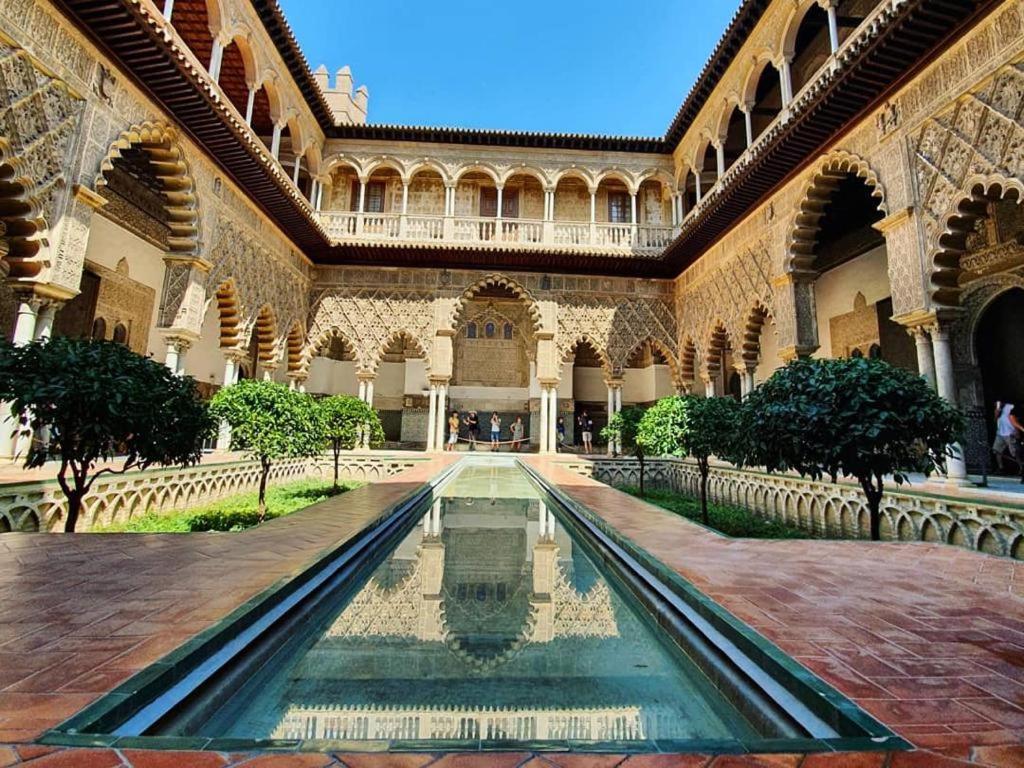 Budget And Cute Rooms With Balcony Sevilla Center Exteriér fotografie